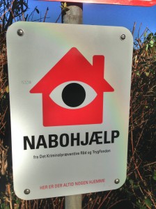Nabohjaelp_Fotor